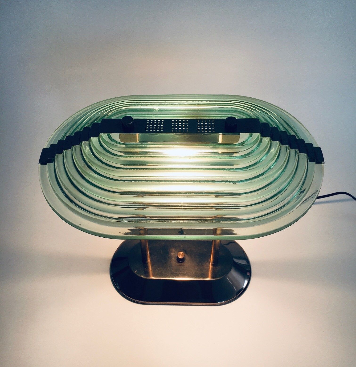 photo vinterior Memphis Style Era Architectural Design Desk Lamp, 1980's