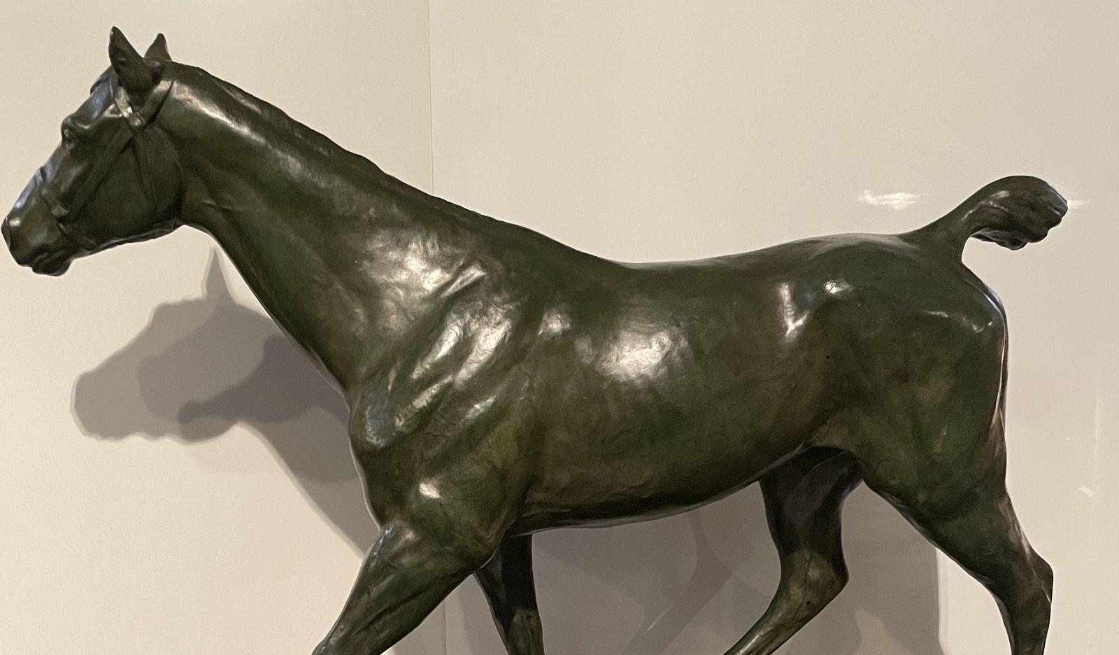 Horse Walking In Bronze With Green Patina. Signed On The Base M.De Mathelin 1900 photo buy