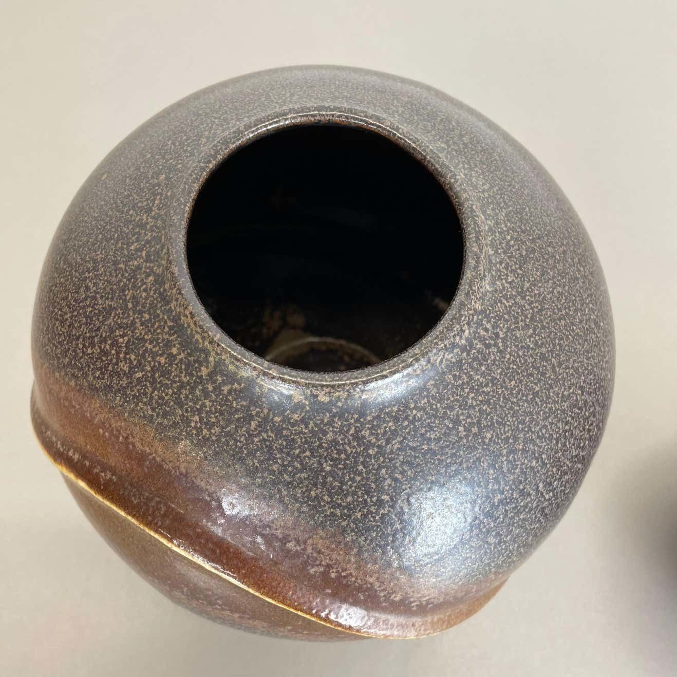 photo furniture Set Of 2 Rare Ceramic Pottery "Orion" Vases By Dümler And