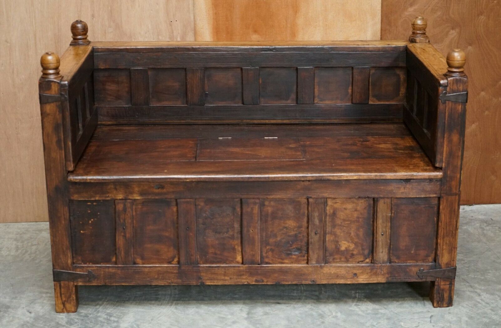 photo for sale Stunning Suite Of Antique Anglo Indian Circa 1880 Oak & Iron Bound Hall Seats