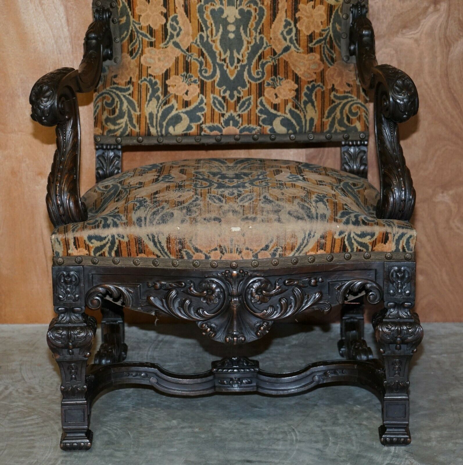 Stunning Pair Of Hand Carved Italian Walnut Antique Circa 1860 Throne Armchairs photo vintage
