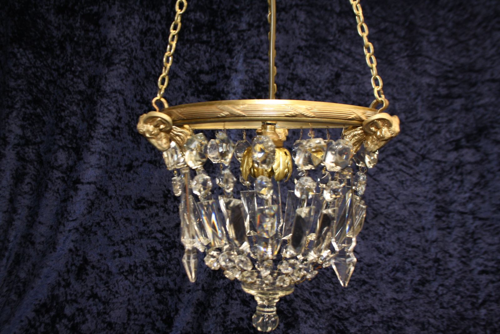 photo for sale Early 20th Century Chandelier With Ramsheads