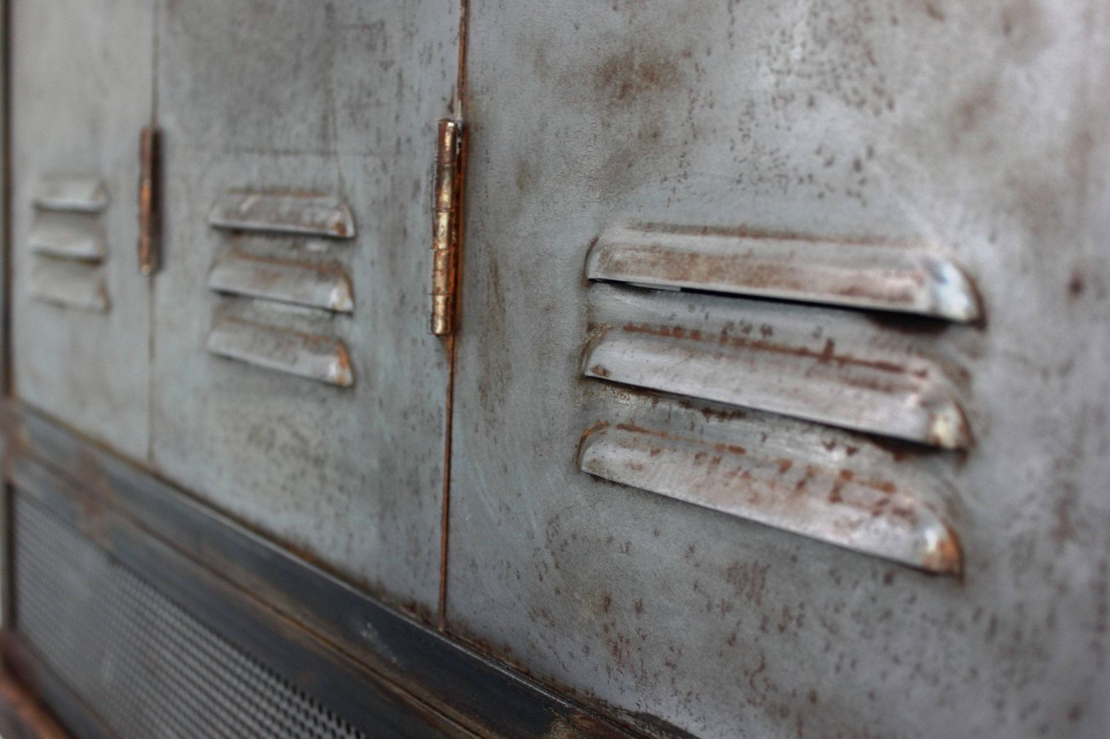 photo furniture David Chestnut Stained Reclaimed Scaffolding Board, Dark Steel Pipe And Copper Fittings Open Wardrobe/Closet, Vintage Locker Sliding Doors