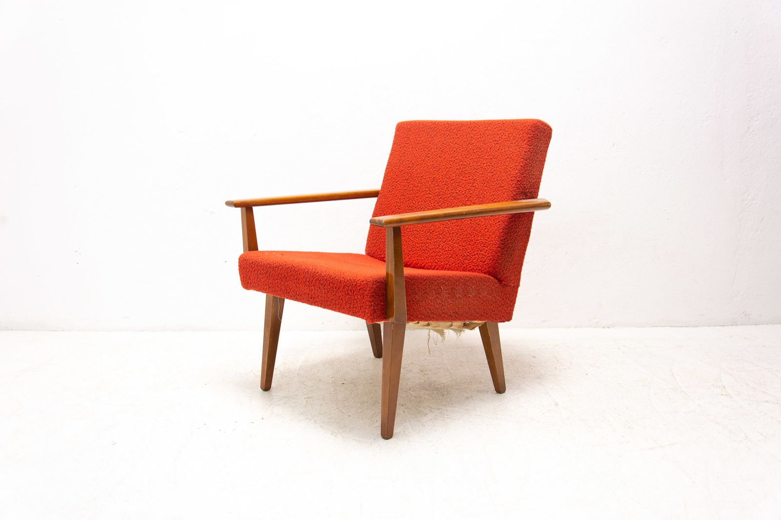 photo buy Mid Century Armchairs By Tatra Nábytok, 1960´S, Czechoslovakia