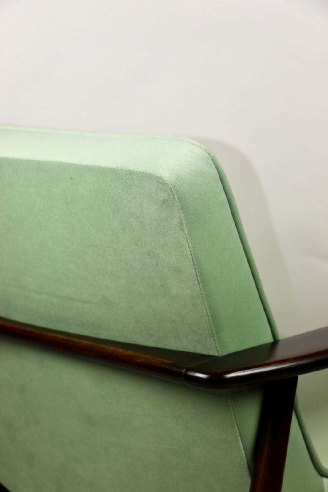 Classic Armchair Gfm63 Designed By J. Kedziorek Vintage 70s Light Green Aquamarine photo vinterior