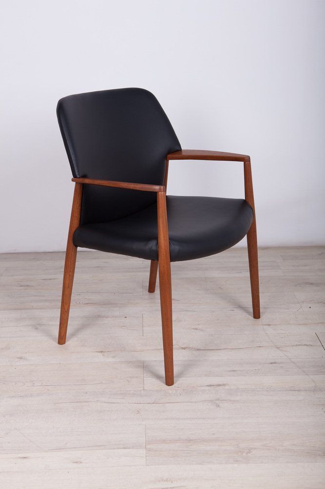 Mid Century Armchair By A. B. Madsen & E. Larsen For Fritz Hansen, 1950s photo vinterior