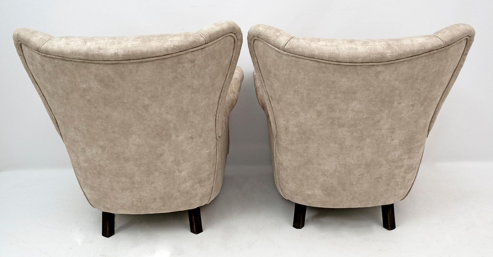 Furniture Pair Of Gio Ponti Mid Century Modern Italian Vintage Velvet Armchairs For Isa photo