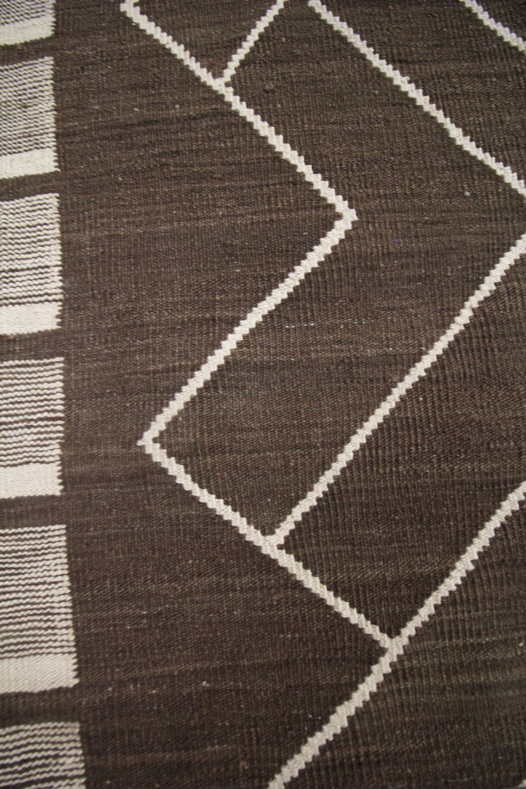 photo for sale Brown Scandinavian Style Flat Woven Kilim Contemporary Handwoven Wool Area Rug  218x301cm