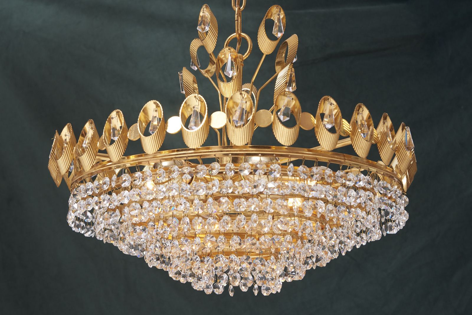Elegant Chandelier With Crystals On Brass Structure Designed By Palme & Walter For Palwa, Germany, 1960s. photo buy