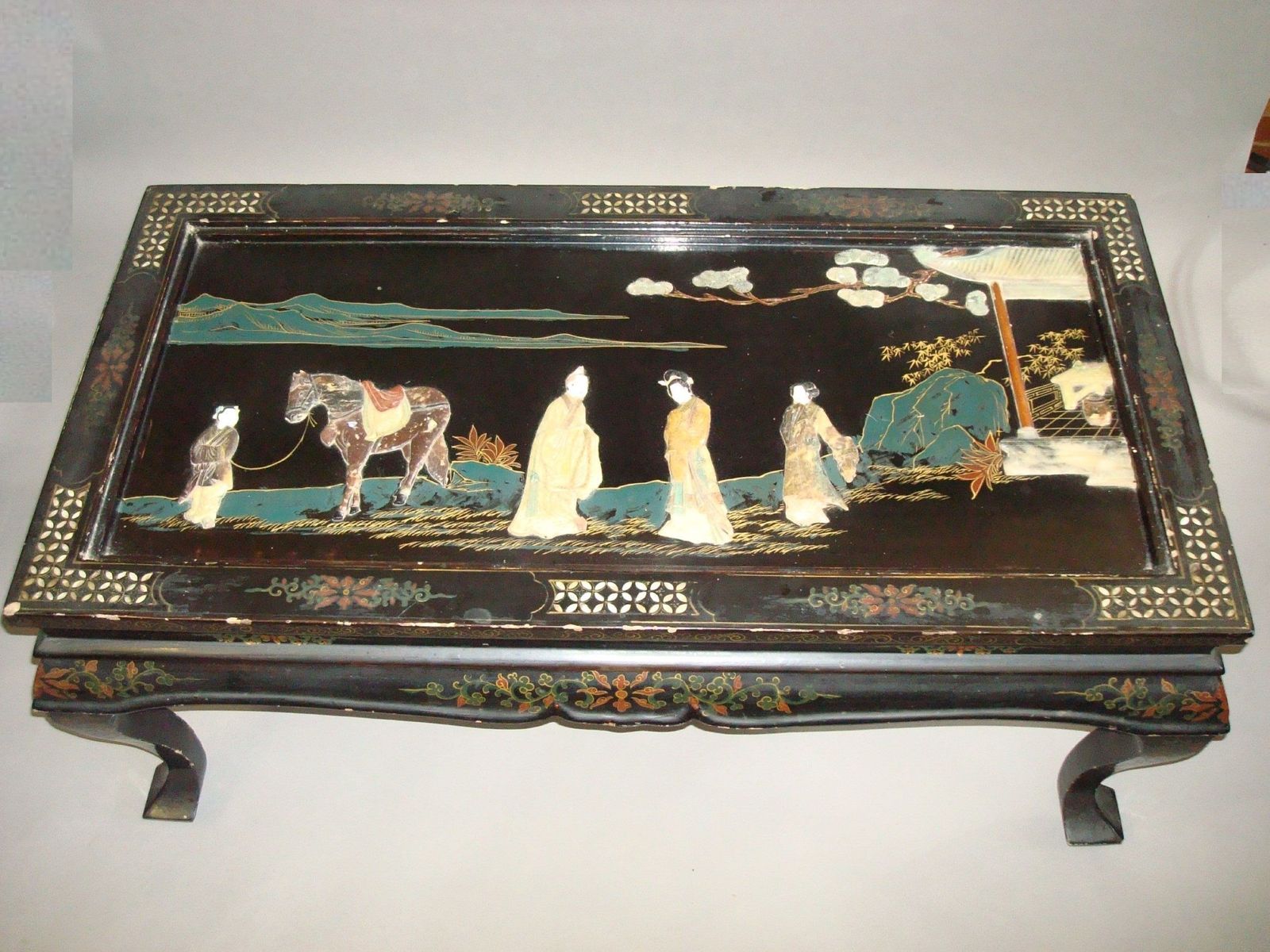 C20th Chinese Black And Gilt Lacquered Low Table photo furniture