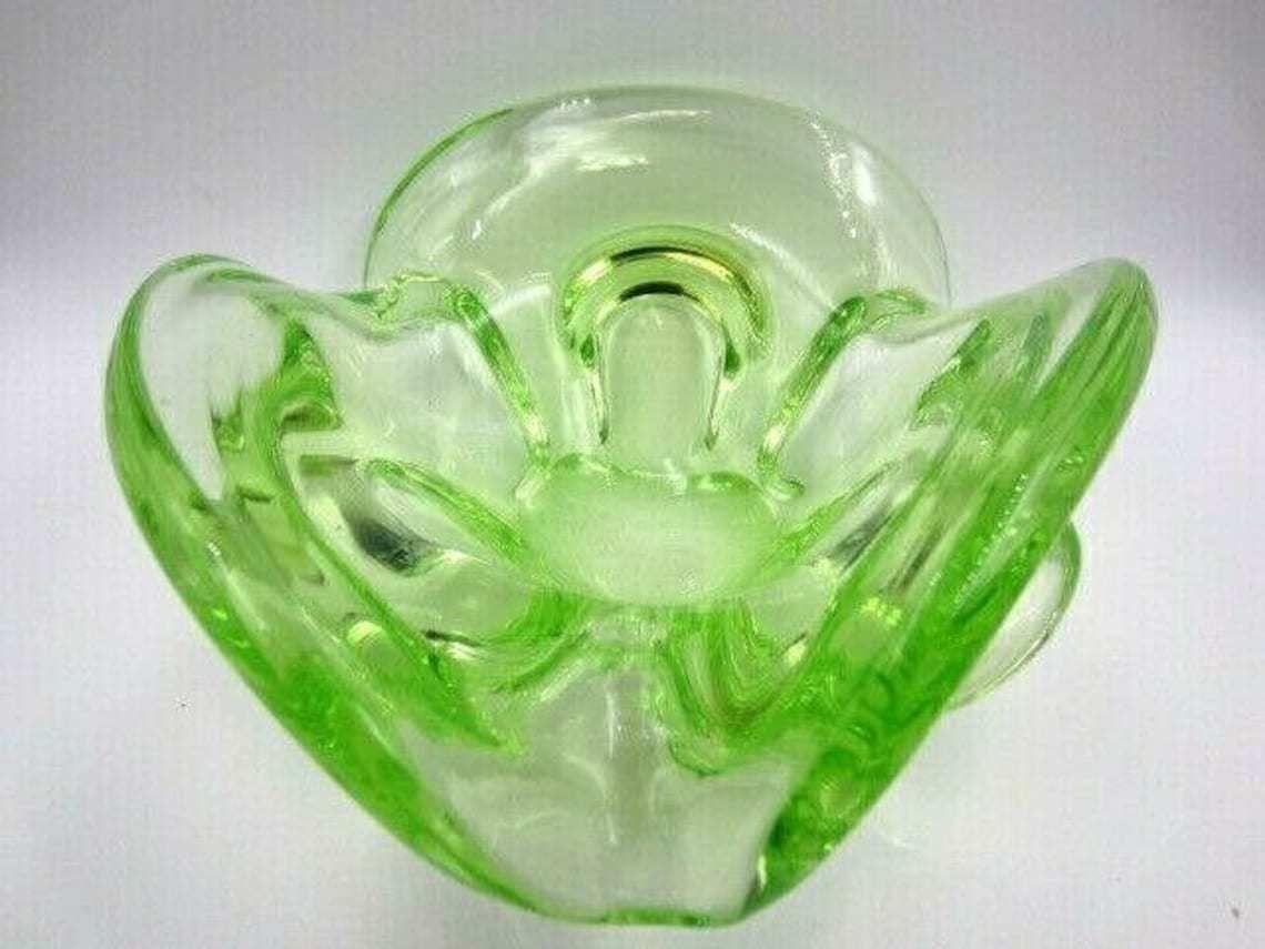 Vibrant Murano Art Glass Fluorescent Freeform Bowl Lime, Green C50/60s Uv photo vinterior