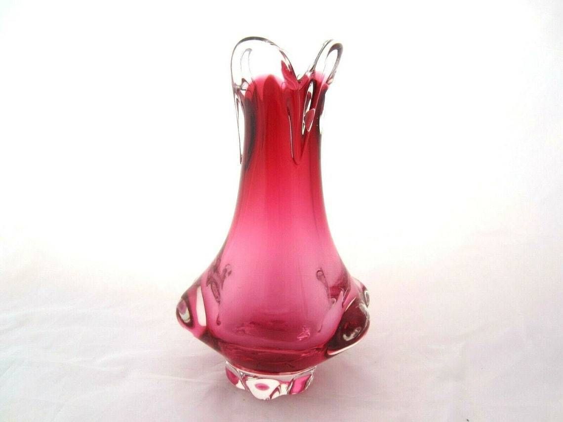 Beautiful Chribska Flower Mouth Pink Sommerso Art Glass Vase