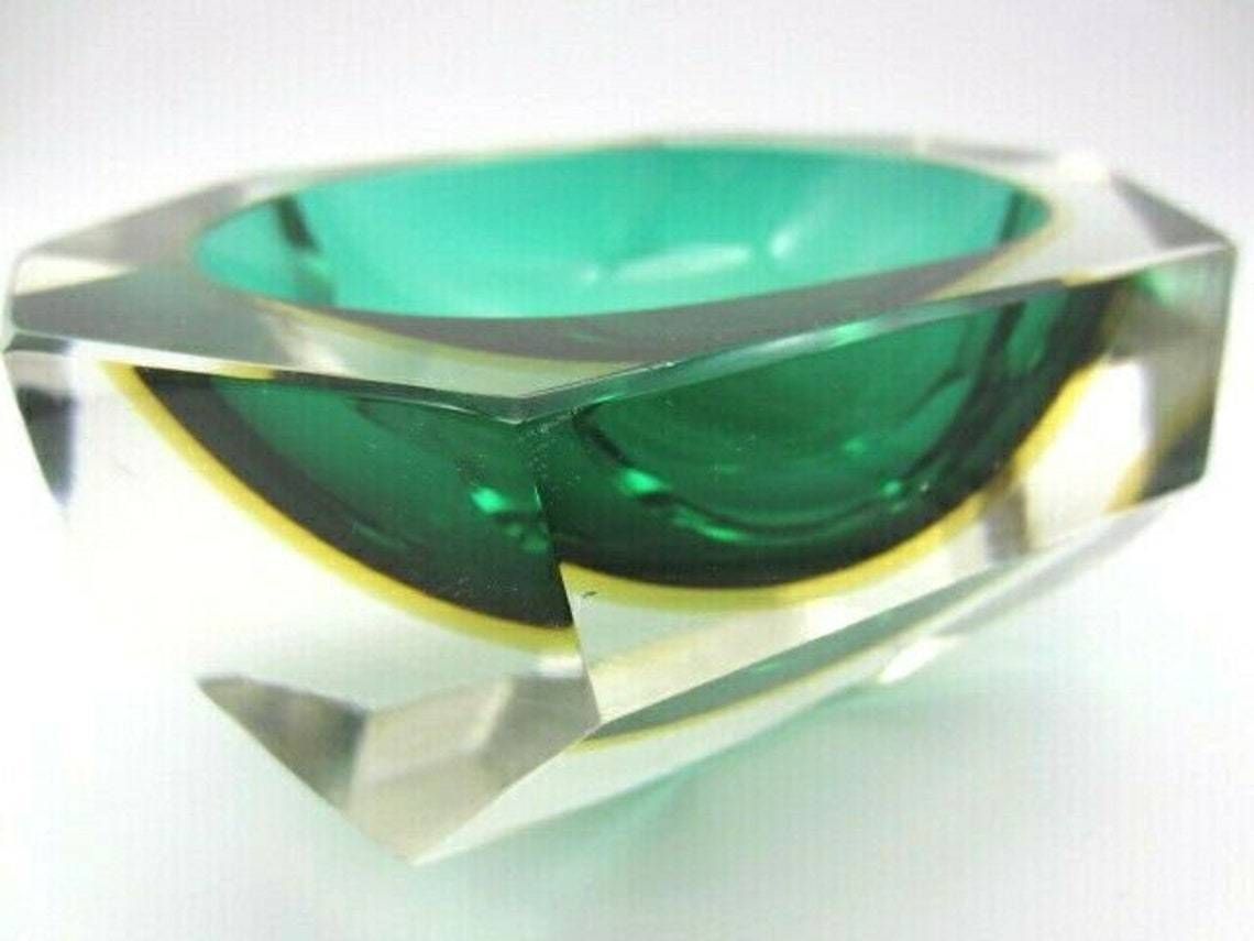 Faceted Green Amber Murano Sommerso Diamond Cut Glass Bowl Poli Mandruzzato Era photo vintage