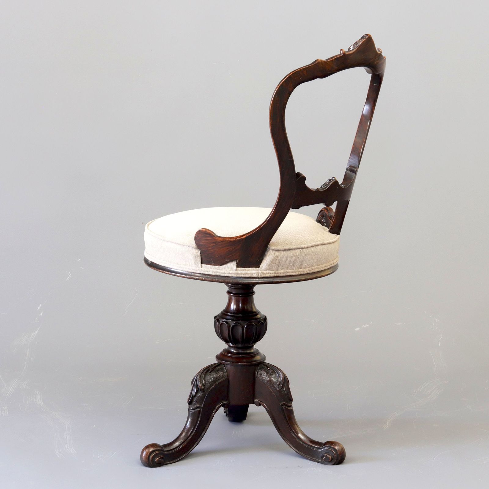 Mid Victorian Walnut Revolving Music Chair C1870 photo Furniture