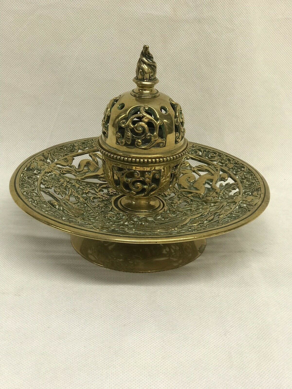 Victorian Ormolu Desk Inkwell & Pen Stand. Large & Impressive Indeed. photo for sale