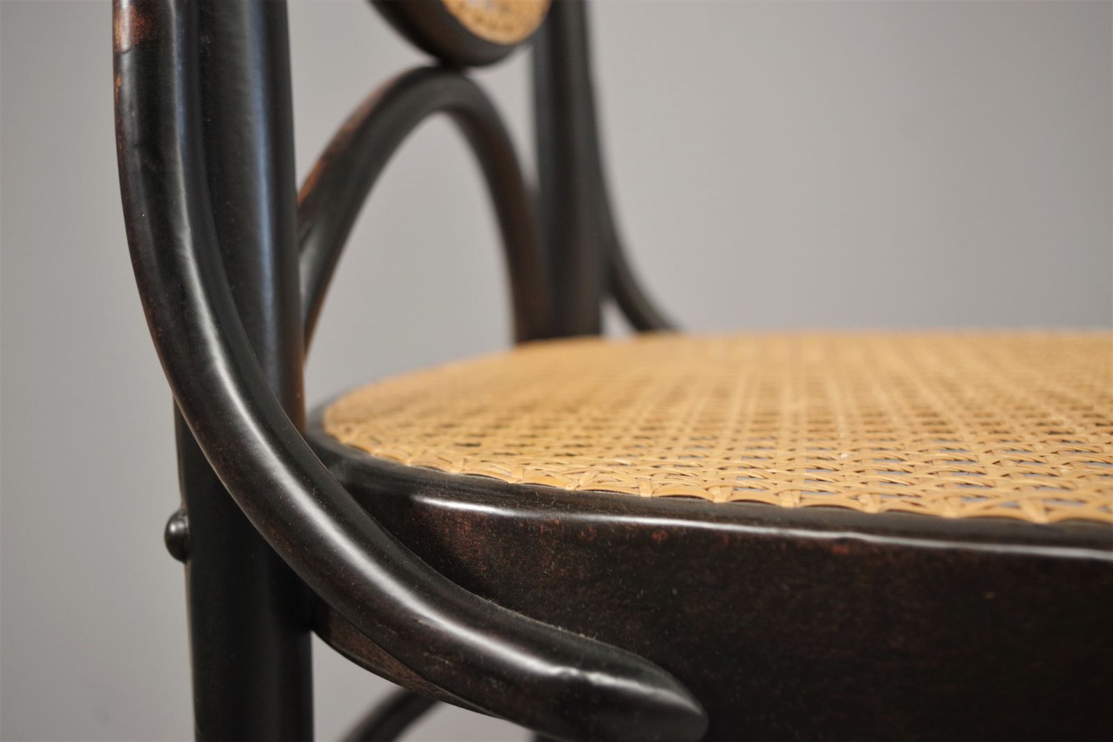 photo buy Thonet Style Chairs In Bent Beech Wood And Vienna Straw Seat From The 80s