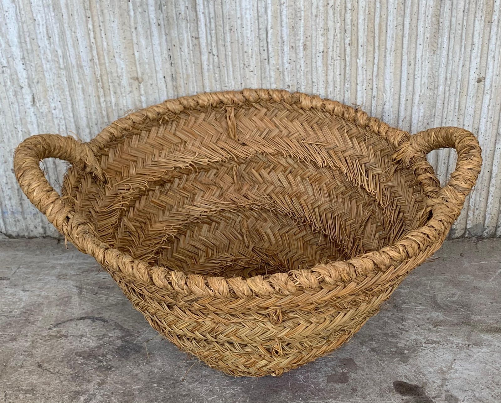 2042.0 Set Of 8 Spanish Woven Wicker Olive Grape Harvest Basket photo