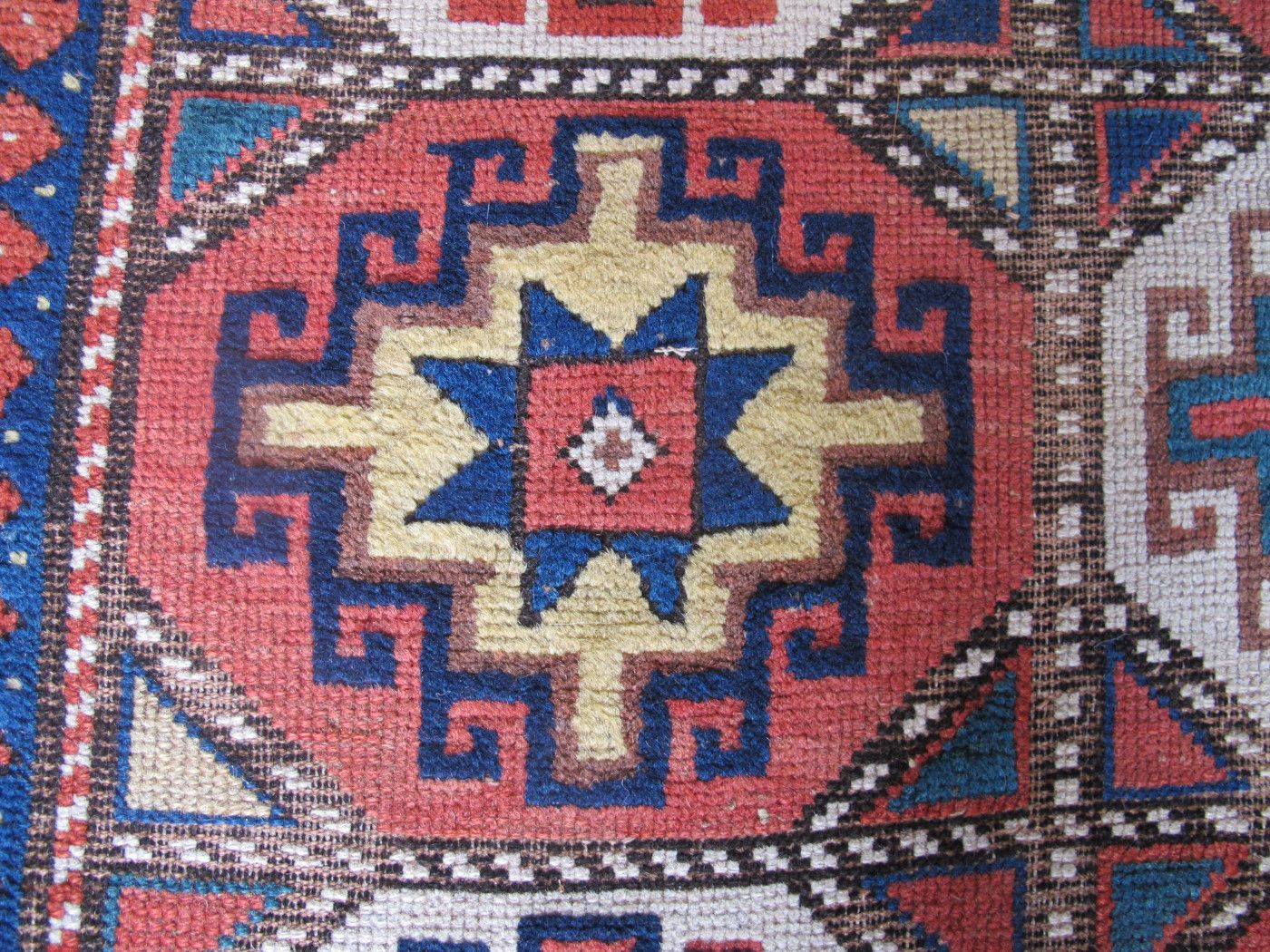 Antique Moghan Rug With Memling Guls, Caucasus Circa 1870, 2.60m X 1.20m photo vintage