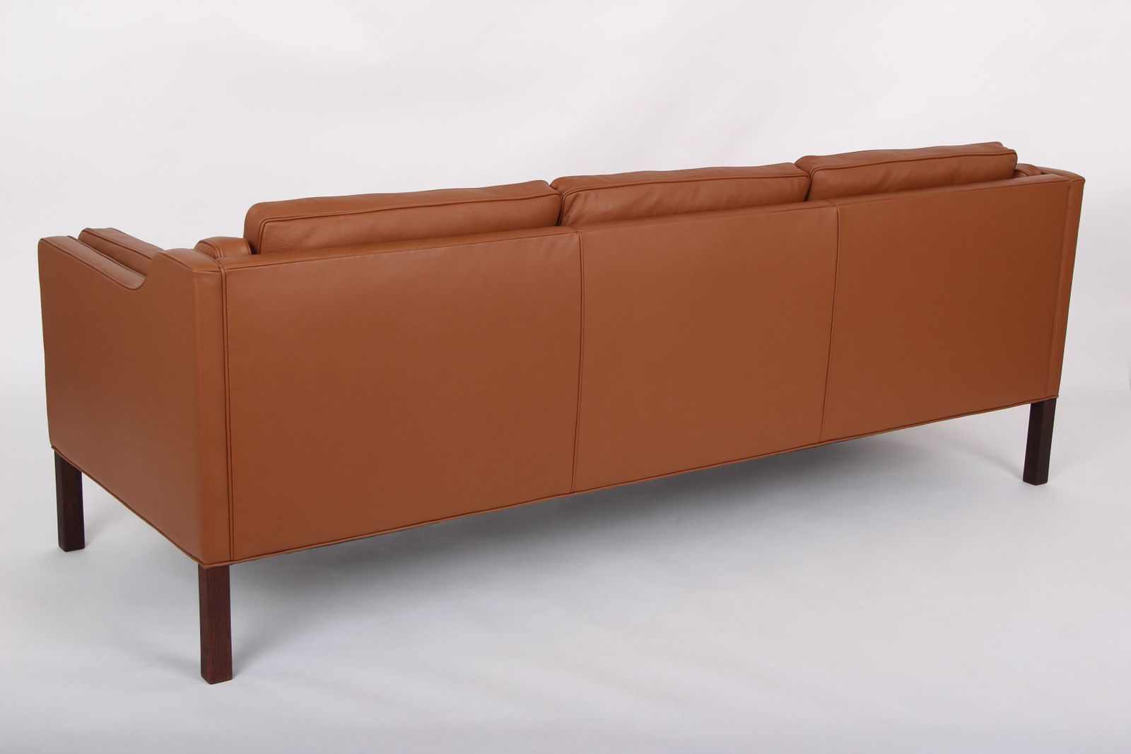 Furniture Børge Mogensen, 3 Seat Modell 2213. Brown Leather. Restored. photo