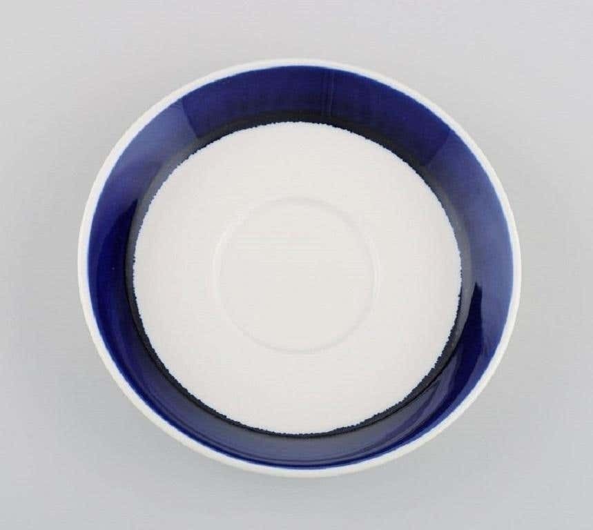 Raija Uosikkinen For Arabia, Eight Sotka Coffee Cups With Saucers photo vinterior
