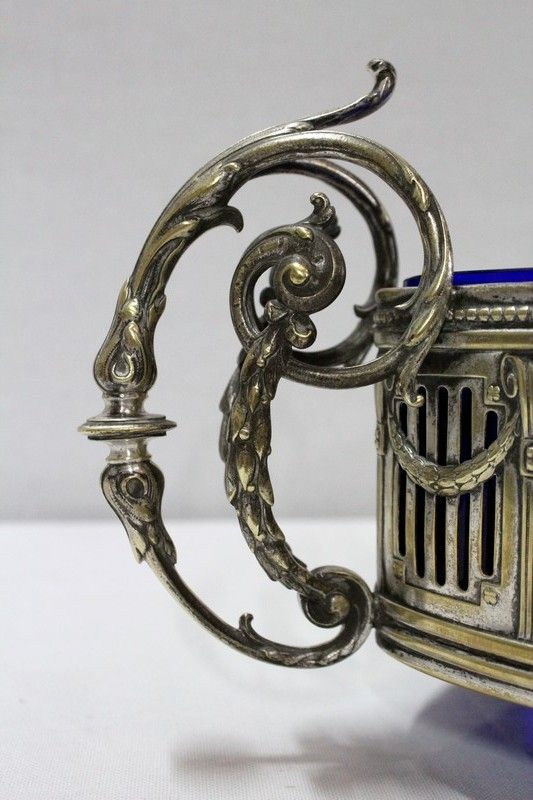 Silver Plated Centerpiece    2nd Part Xixth photo vinterior
