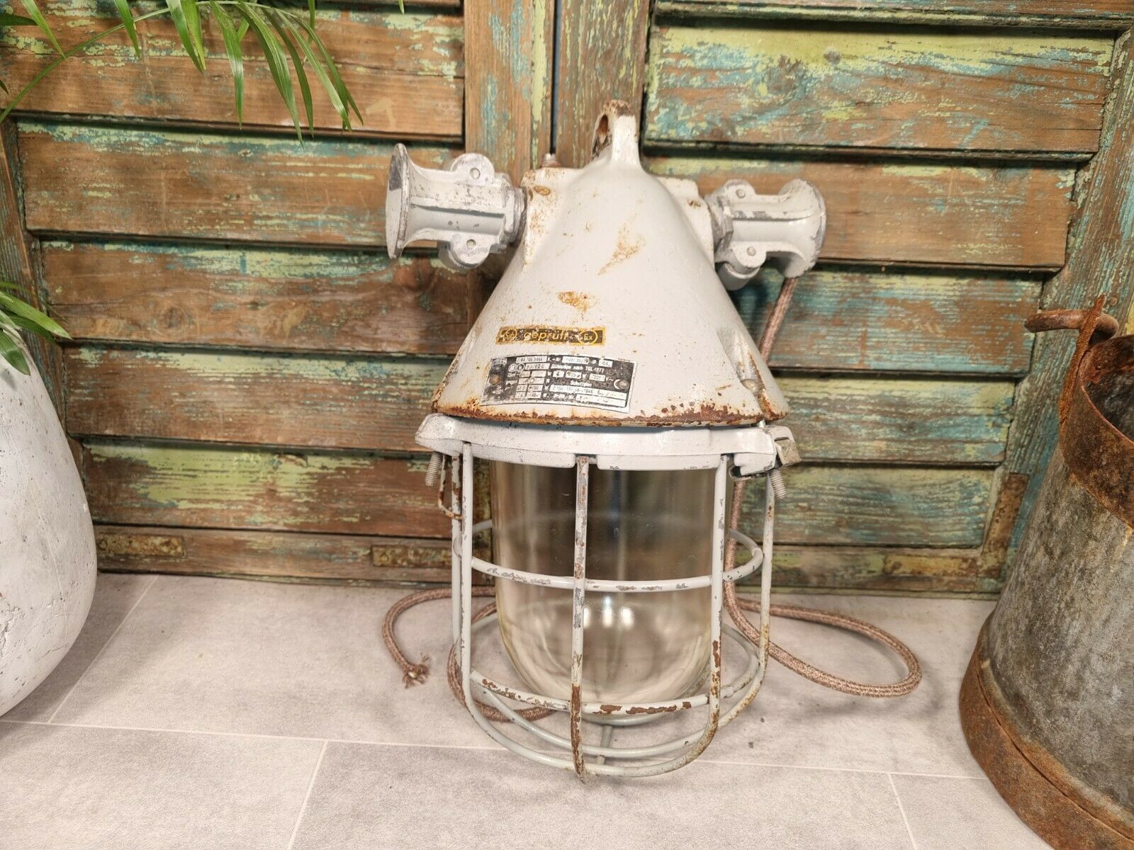 Eow Industrial Factory Explosion Ceiling Hanging Bulk Head Light Lamp