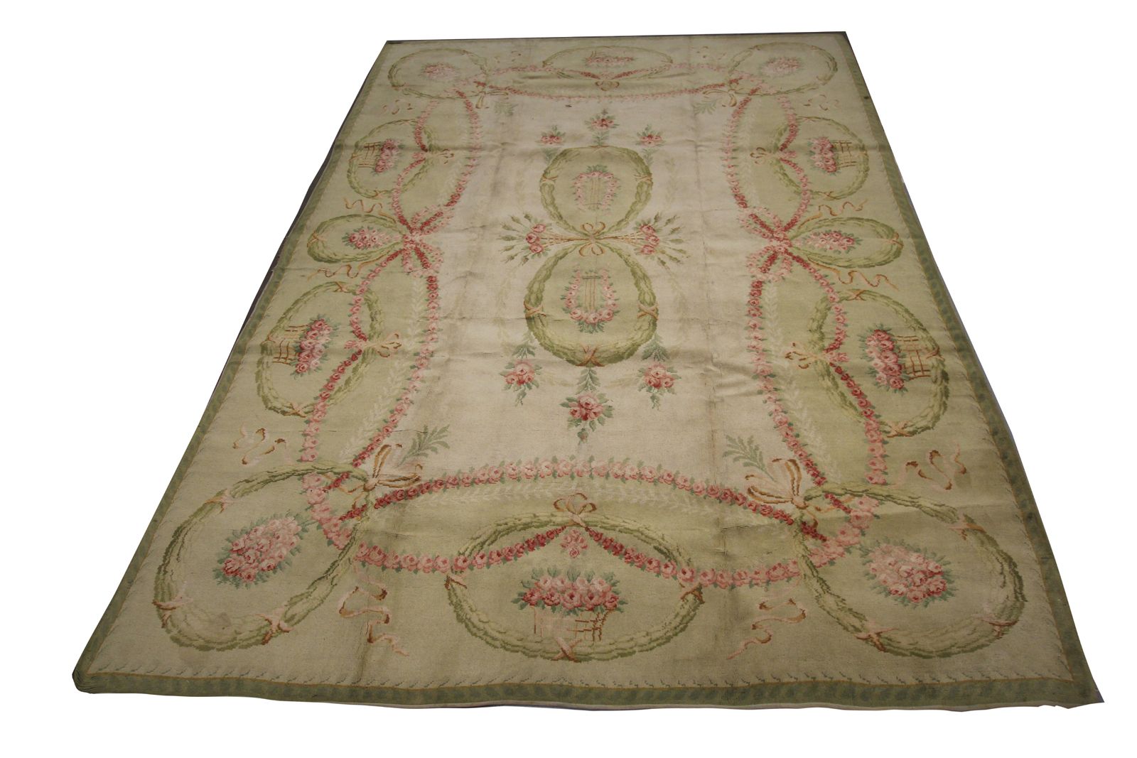Antique Savonnerie French Carpet Handwoven Wool Area Rug  274x366cm