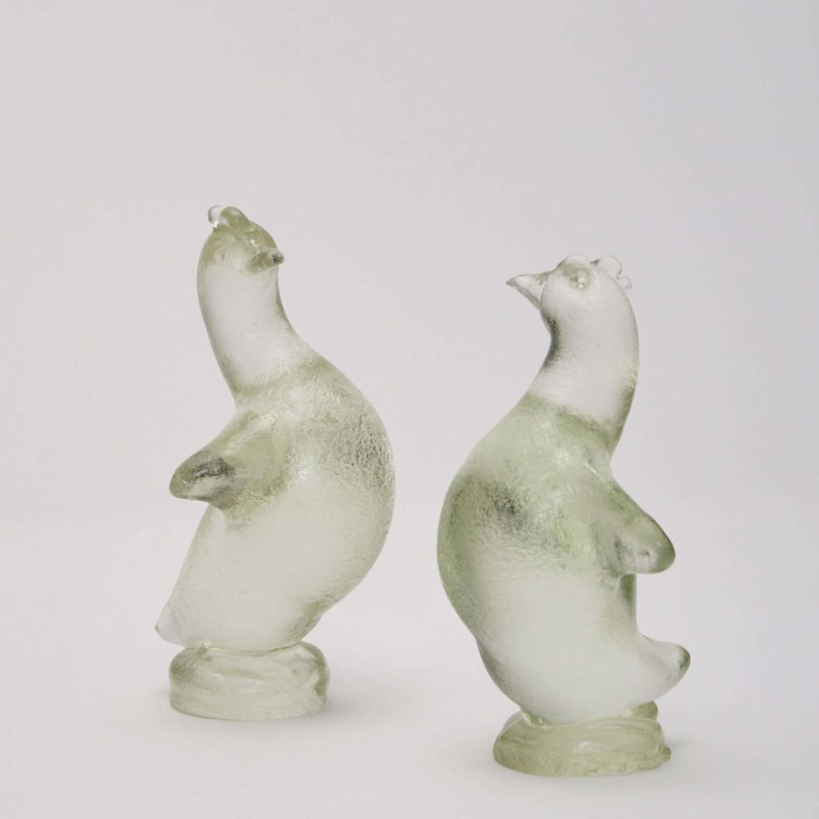 Two Hen Sculptures In Corroso Glass By Archimede Seguso Circa 1938 photo for sale