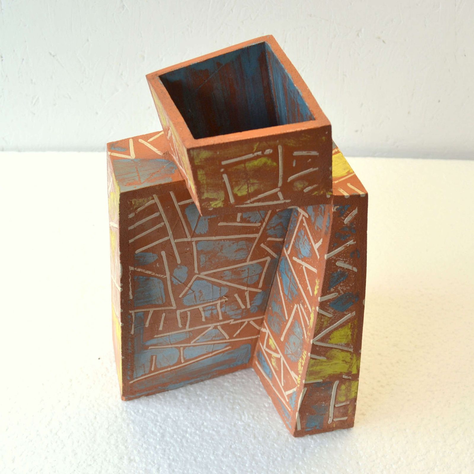 Terracotta Art Vase Decorated In Bright Colours photo furniture