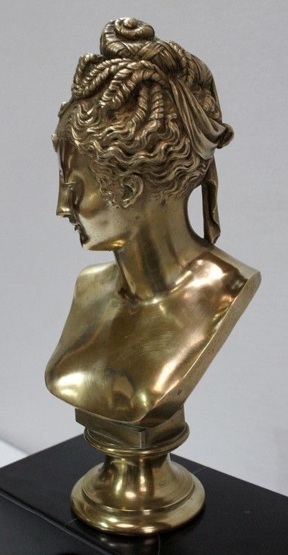 Marble Clock And Bronze Bust Of Diane De Poitiers, After J. Goujon    2nd Part 19th Century photo buy