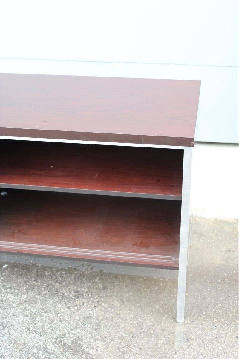 photo furniture Minimalist Sideboard In Wood And Metal Parts Tecno 1970 Italia