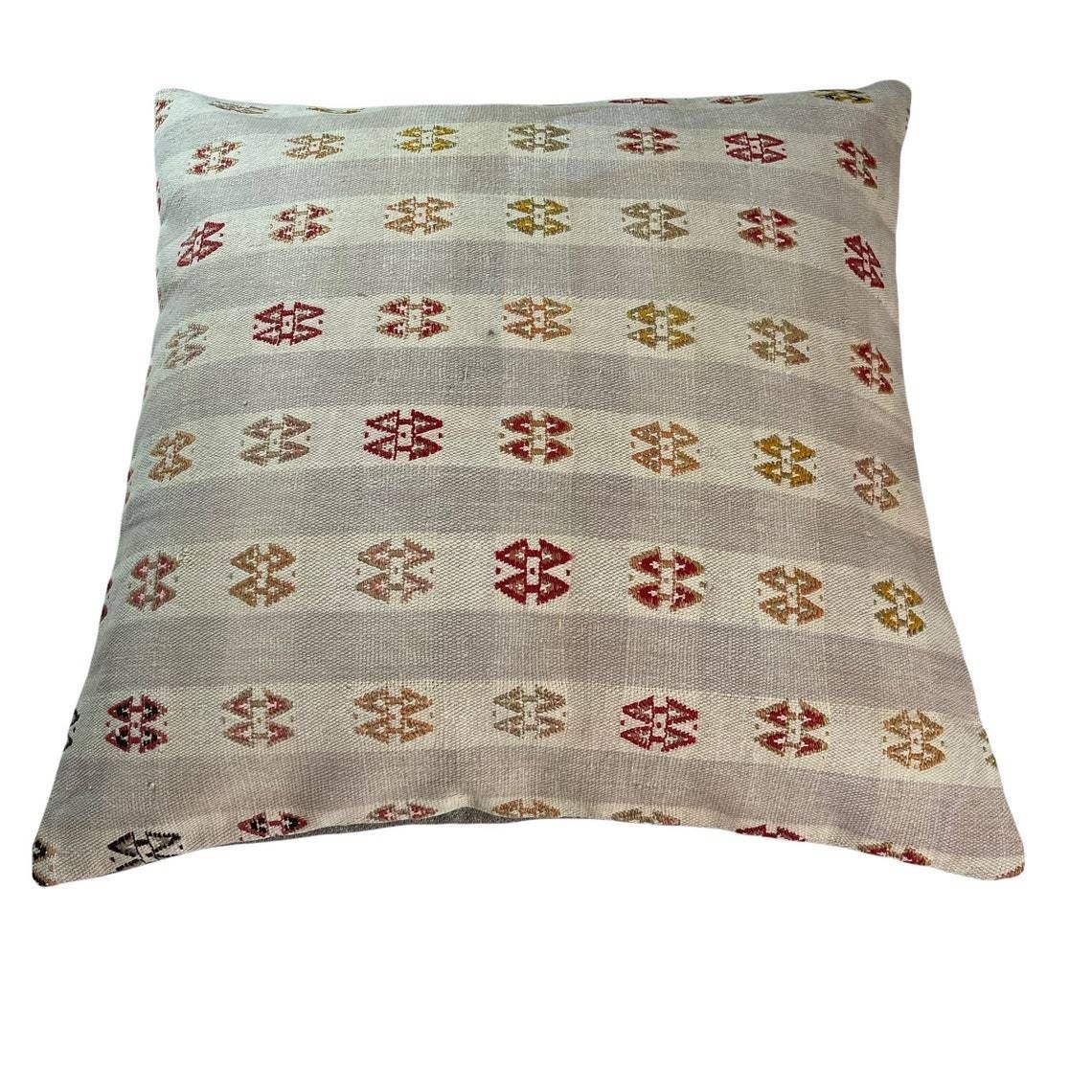 photo furniture Anatolian Handwoven Kilim Pillow Cushion Cover Kilim Pillow Cover Tribal Pillow Ethnic Kelim Kissenbezug  60x60 Cm Kilim Cushion Cover