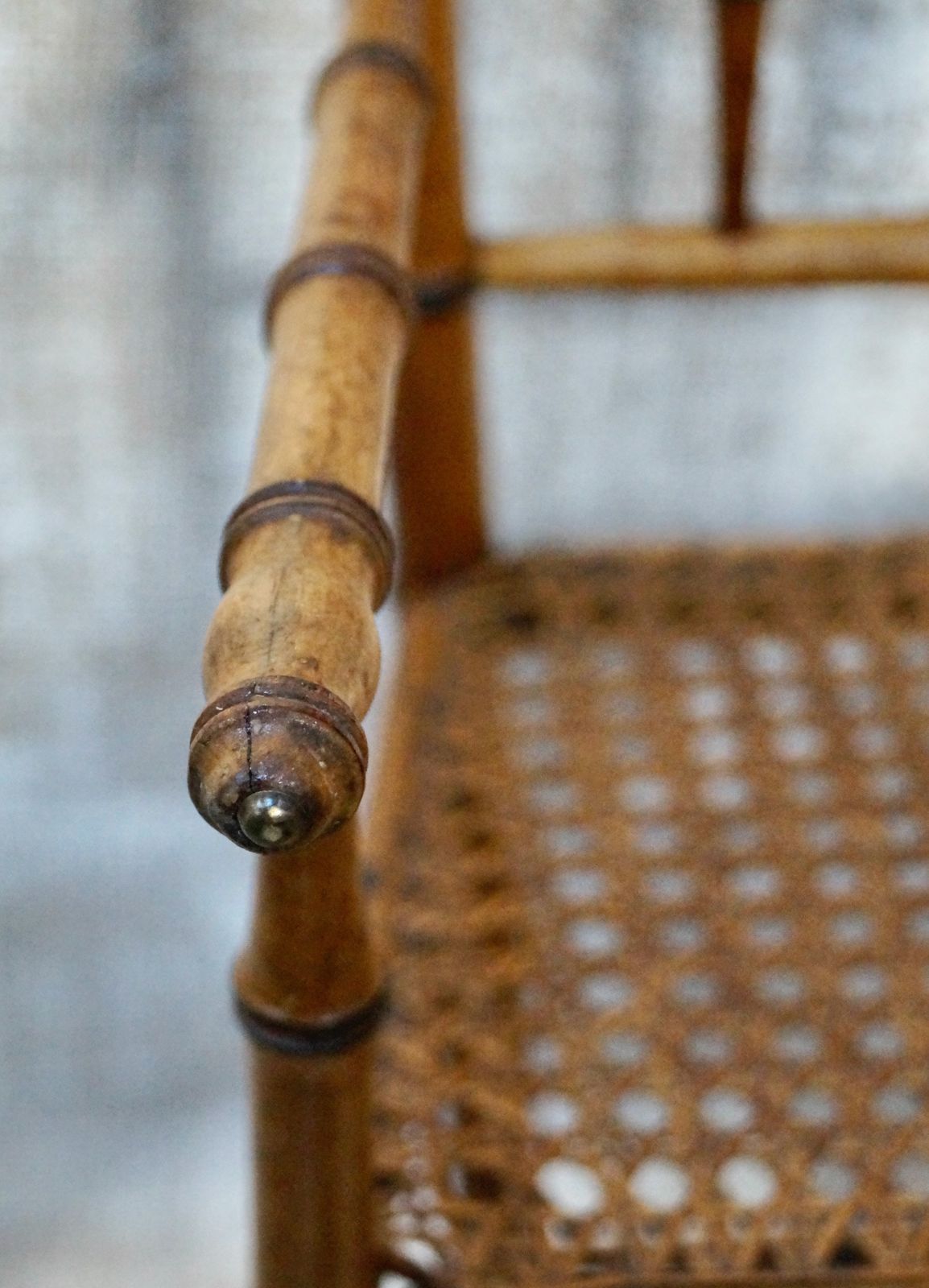 photo vintage Rare French Antique Faux Bamboo Dolls Highchair