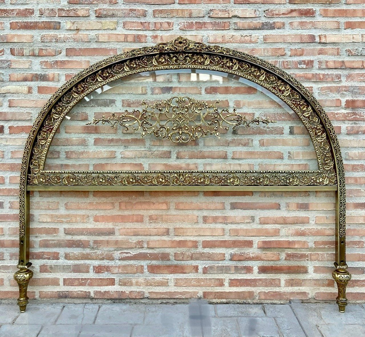 19th Century French Belle époque Bed And Vitrine Nightstands In Bronze, Glass & Iron, Set Of 3 photo 8396.0