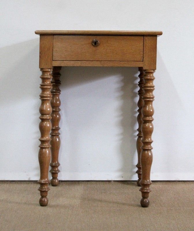 Small Table In Oak, In The Louis Philippe Style   2nd Part Of The 19th Century photo buy