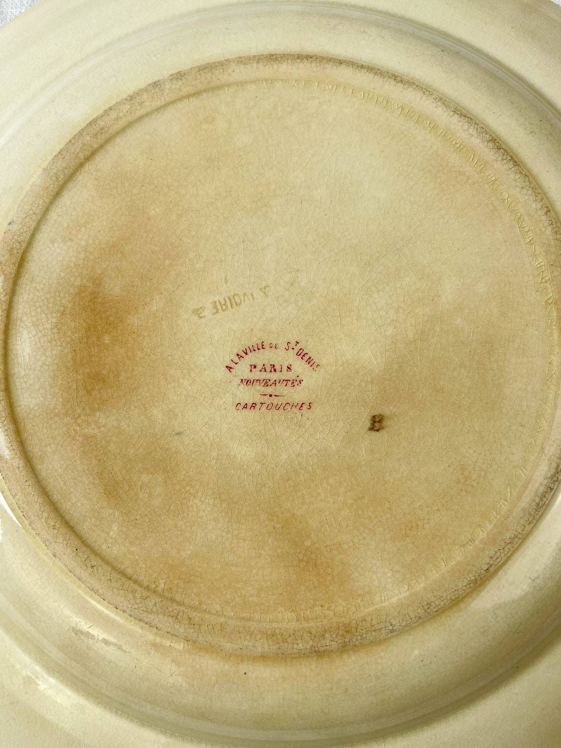 Red Iron Clay Dish "Cartouches" St Denis Paris photo vintage