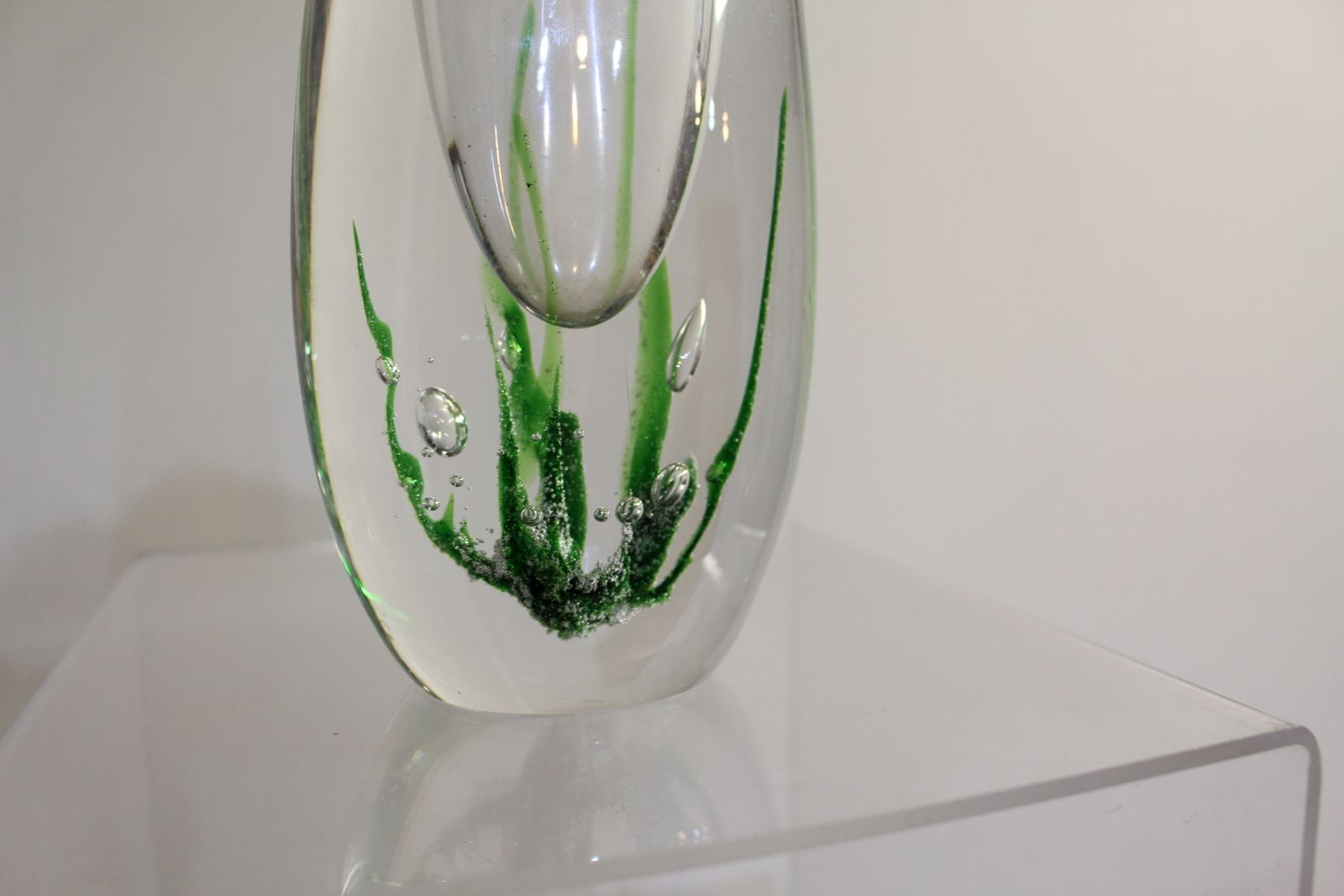 Kosta Early 1960’s Glass Seaweed Vase Lh1717 By Vicke Lindstrand photo Home Decor