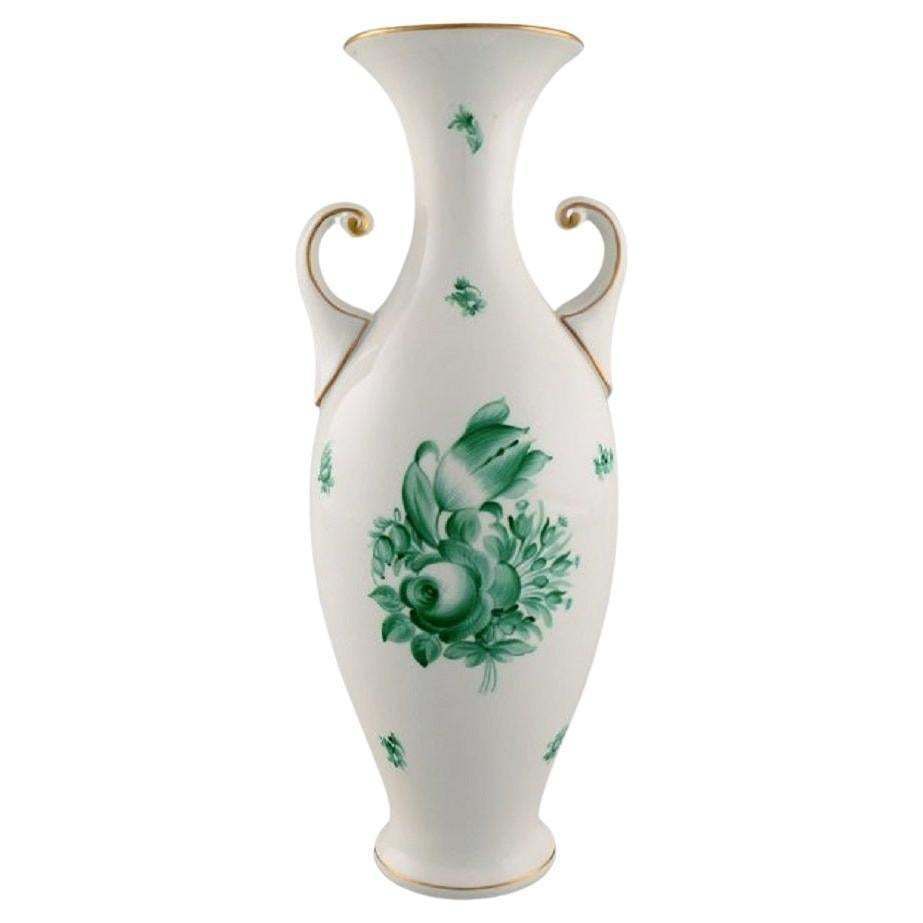 Large Herend Green Chinese Vase In Hand Painted Porcelain, Mid 20th Century