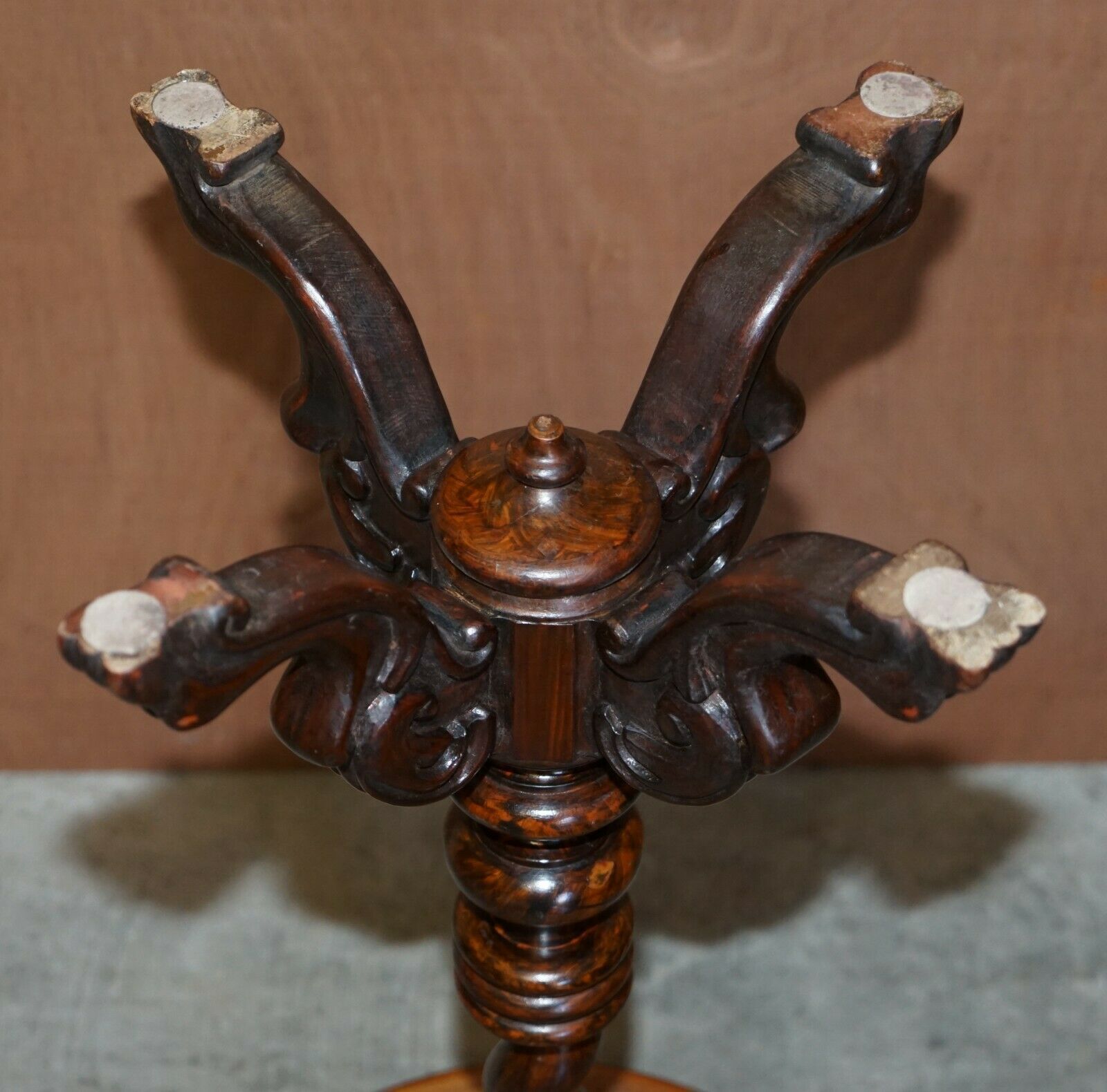 1250.0 Exquisite Antique Barley Twist Hand Carved Mahogany Side End Lamp Wine Table photo