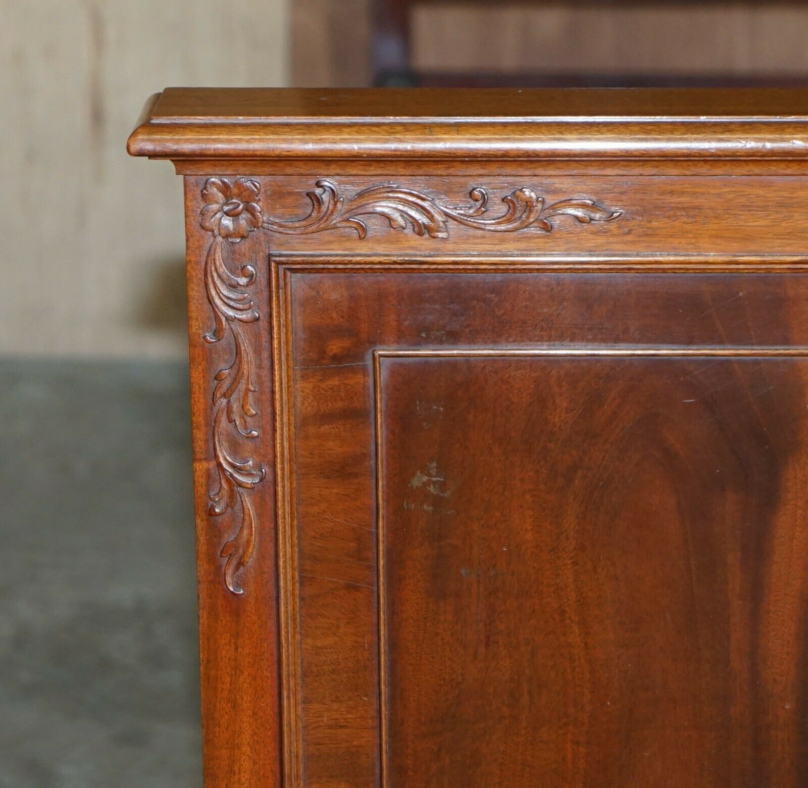 Antique Honduras Mahogany English Hand Carved With Castors Single Bed Frame photo for sale