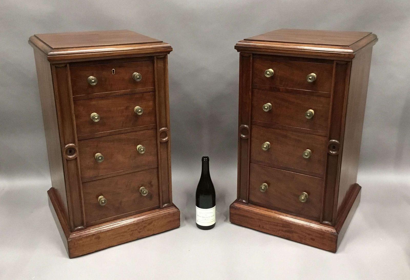 Regency Pair Of Mahogany Wellington Chests / Bedside Cabinets
