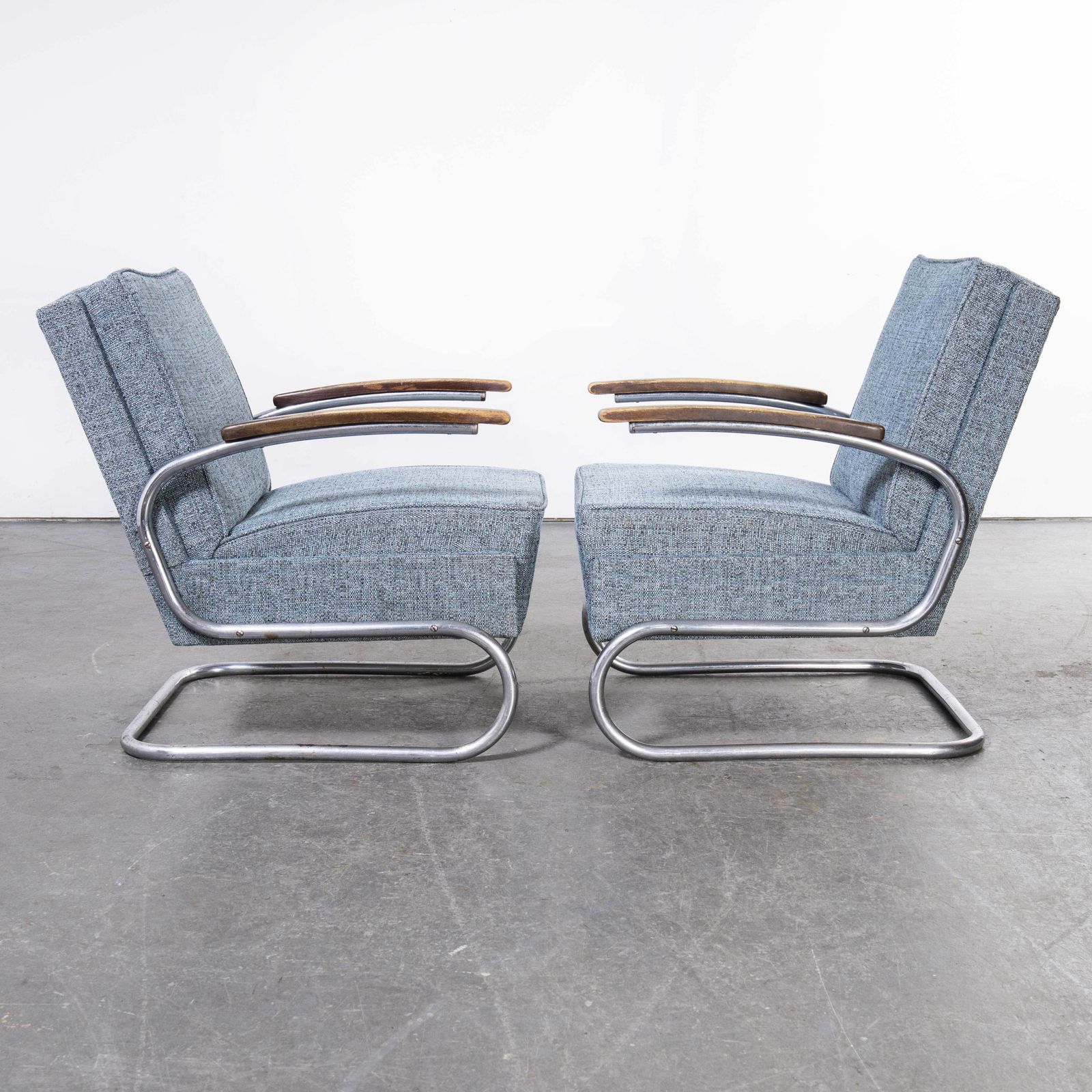 1930’s Pair Of Mucke Melder Original Armchairs – Fully Restored (Blue Fleck) photo Furniture