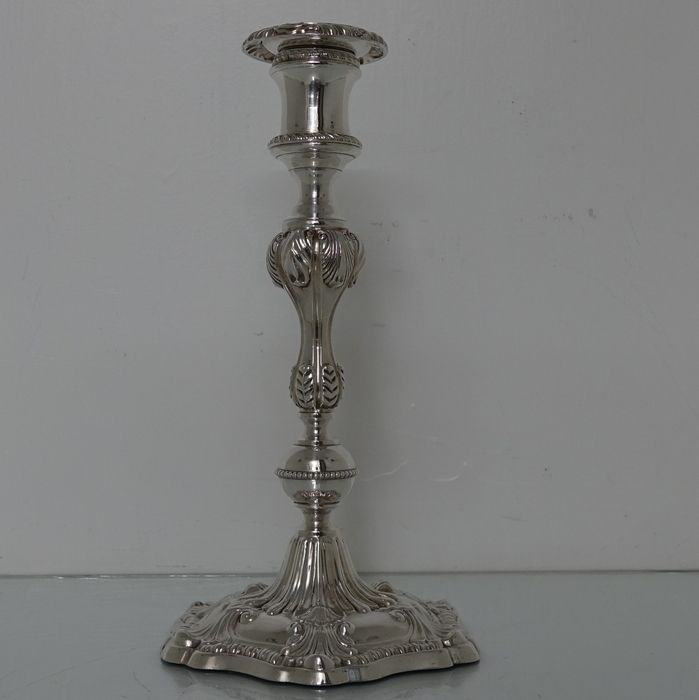 19th Century Antique Victorian Silverplated Pair Of Candlesticks Walker & Hall photo Home Decor