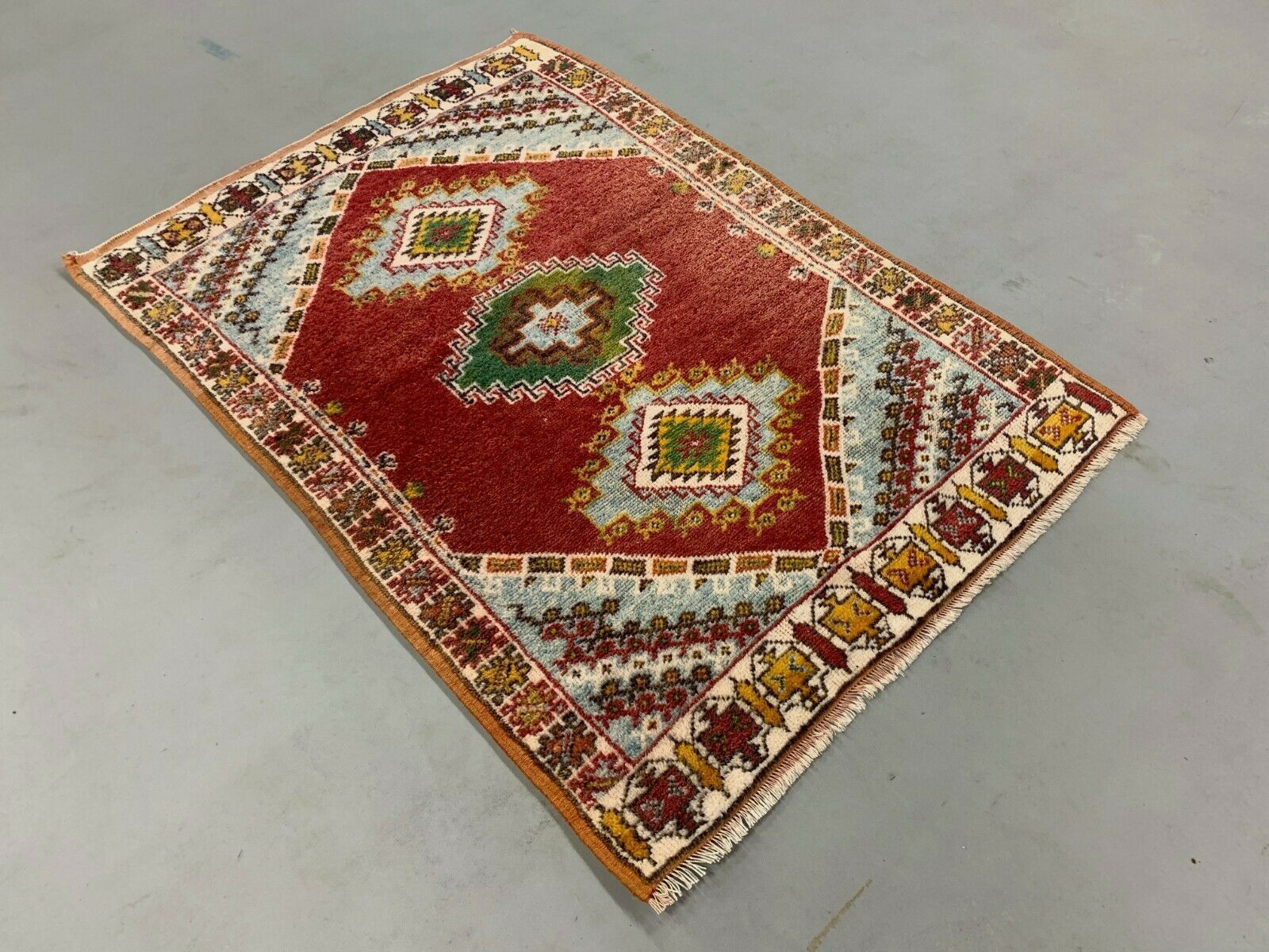 Moroccan Rug Tazenacht Berber Atlas, Tribal, Red , Blue photo Textiles