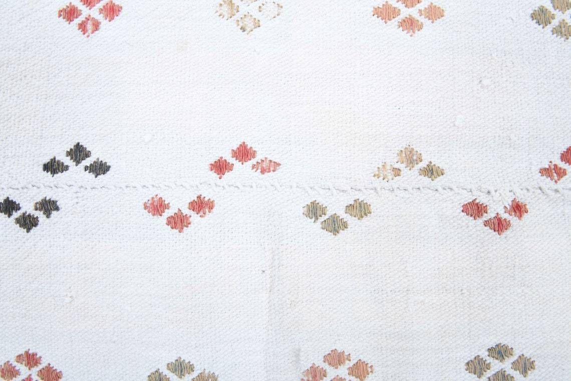 Oushak Handmade Wool White Carpet photo vinterior