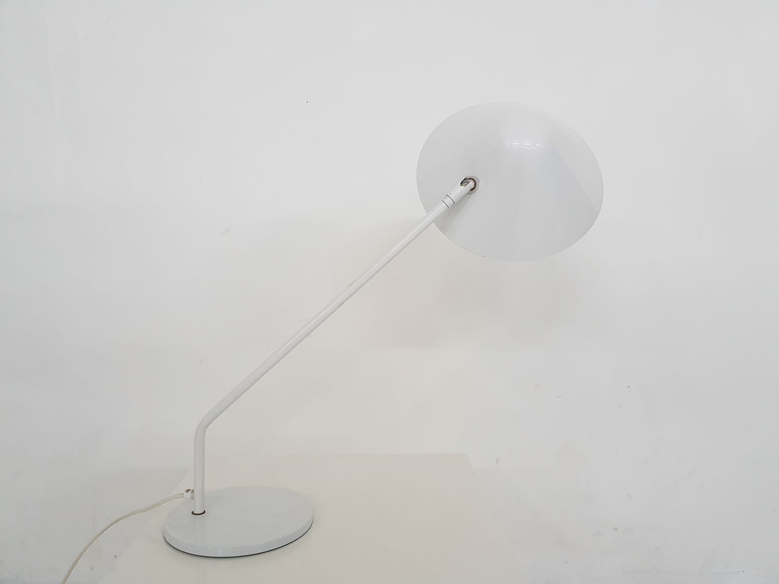 Witte Metalen Bureaulamp Van Hala, Nederland, Ca. Jaren 1970 photo for sale
