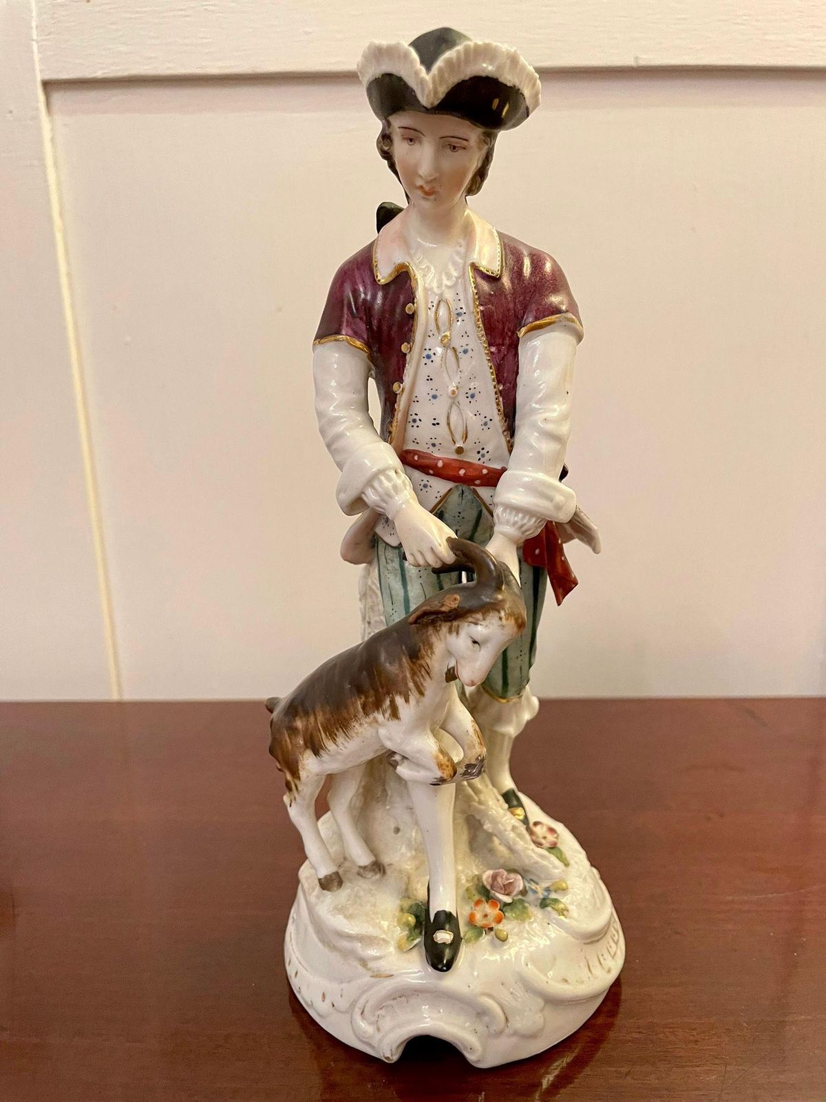 Pair Of Antique Victorian Continental Porcelain Figures photo vinterior