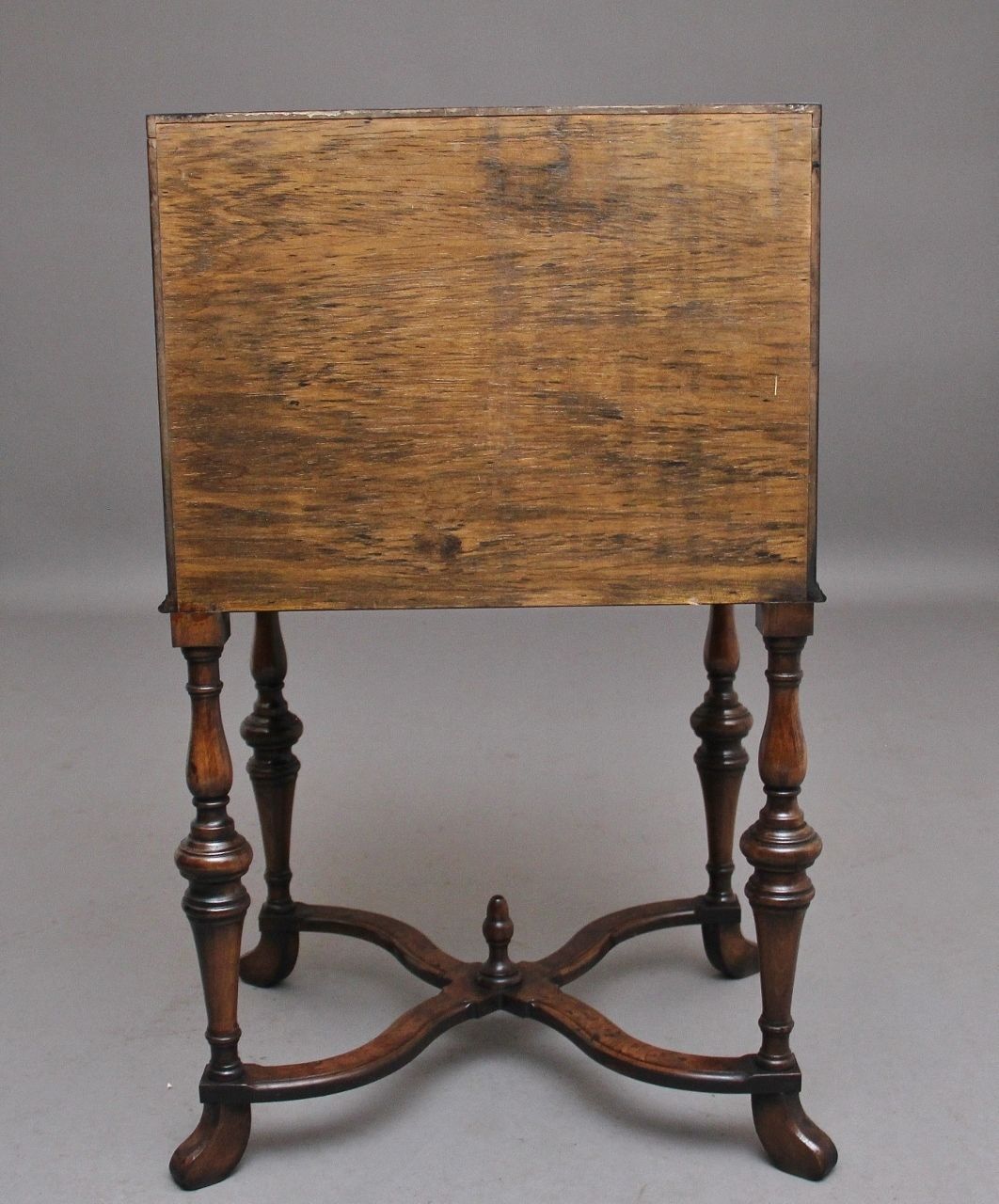 photo furniture Early 20th Century Walnut And Elm Bureau In The Queen Anne Style
