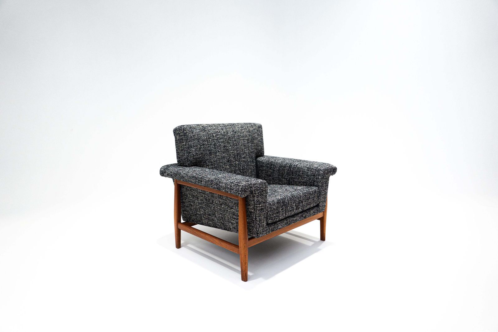 Mid Century Modern Pair Of Armchairs, Grey, Teak, Italy, 1960s   New Upholstery photo vinterior
