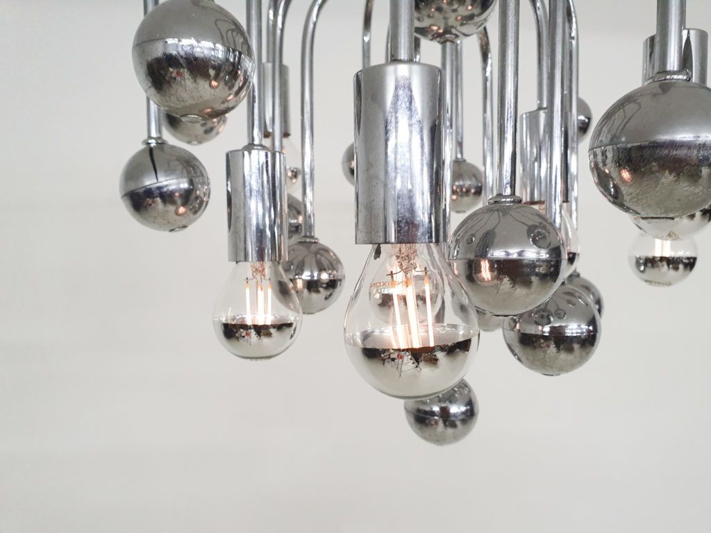 photo buy Set Van Twee Zilveren "Sputnik" Design Hanglampen
